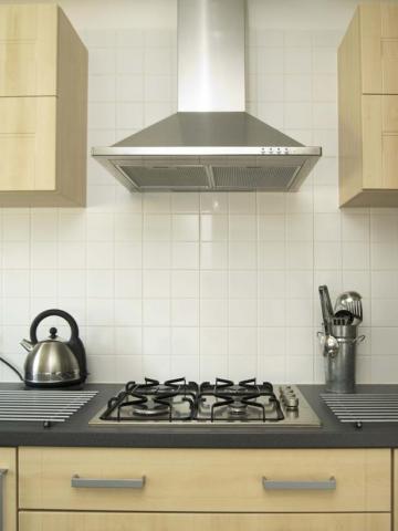 Proper sizing of kitchen exhaust fan