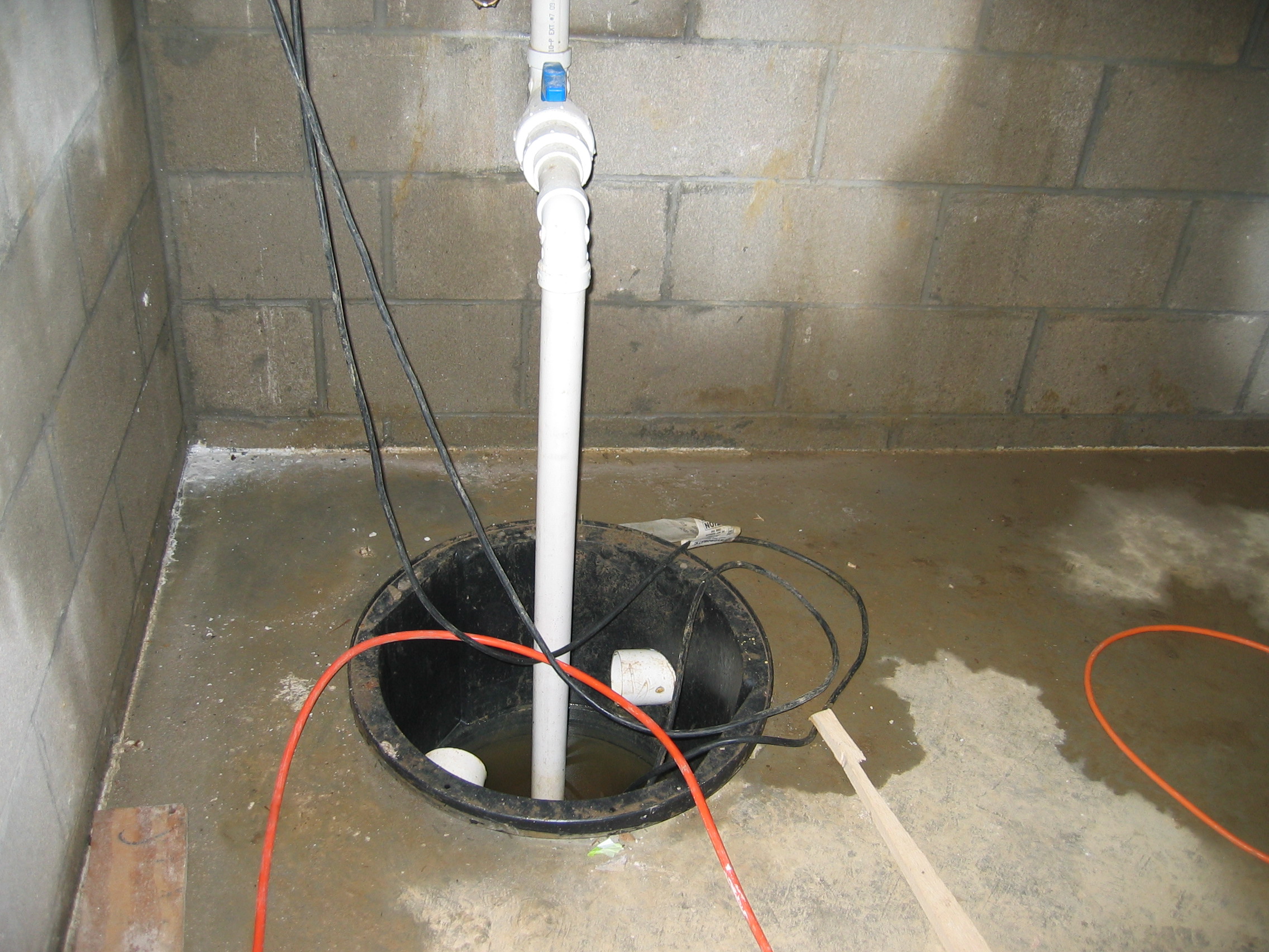 Can a Sump Pump Work With a Toilet 