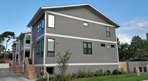 BrightLeaf Homes built this custom for multi-family home in the cold climate in Forest Park, IL, and certified it to DOE Zero Energy Ready Home specifications in 2020. 