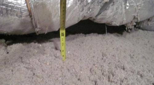 Measure the depth of insulation