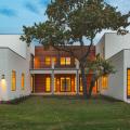Thornhill Custom Homes built this custom spec home in the hot-humid climate in Dallas, TX, and certified it to DOE Zero Energy Ready Home specifications in 2017. 