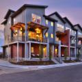 Thrive Home Builders built this multi-family home in the cold climate in Wheat Ridge, CO, and certified it to DOE Zero Energy Ready Home specifications in 2020. 