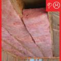 Wrong – Insulation is misaligned with floor above