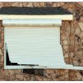 The slats on this roll-up detached from the tracks in 110 mph hurricane winds; the shutter lacked a label indicating whether it had been impact and pressure tested to any recognized standard. 