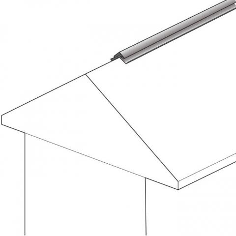 Right – A continuous ridge vent provides full ventilation to a vented attic