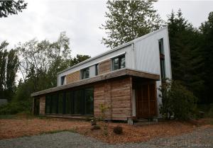 [bundle] design studio built this custom spec home in the marine climate in Bellingham, WA, and certified it to Zero Energy Ready Home in 2016. 
