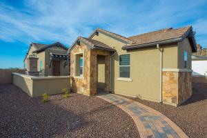 Mandalay Homes built this production home in the mixed-dry climate in Prescott, AZ, and certified it to DOE Zero Energy Ready Home specifications in 2017. 