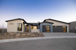 Mandalay Communities built this production home in the mixed-humid climate in Prescott Valley, AZ, and certified it to DOE Zero Energy Ready Home specifications in 2020. 