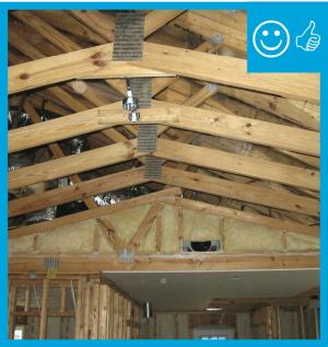 Right – The knee wall is properly insulated and air sealed.