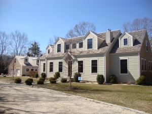 Ferguson Design and Construction built this custom home in the mixed-humid climate in Long Island, NY, and certified it to DOE Zero Energy Ready Home specifications in 2013. 