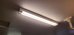 This ceiling fixture has linear LEDs