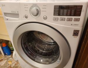 This high-efficiency front loading washer is ENERGY STAR certified to use 45% less energy and 50% less water than standard brands.