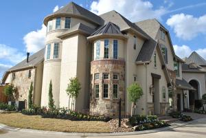 M Street Homes built this production home in the hot-humid climate in Houston, TX, and certified it to DOE Zero Energy Ready Home specifications in 2014. 