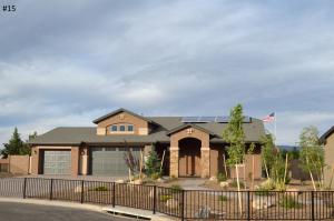 Mandalay Homes built this production home in the mixed-dry climate in Pheonix, AZ, and certified it to DOE Zero Energy Ready Home specifications in 2014. 