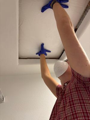 This attic access hatch is in the master bedroom closet ceiling - be prepared for falling insulation when you lift the hatch