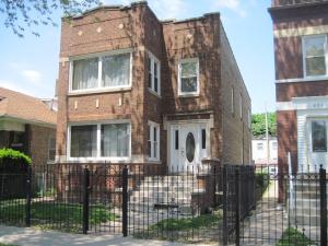 Many older brick homes are made with unreinforced solid masonry walls that are susceptible to collapse in an earthquake